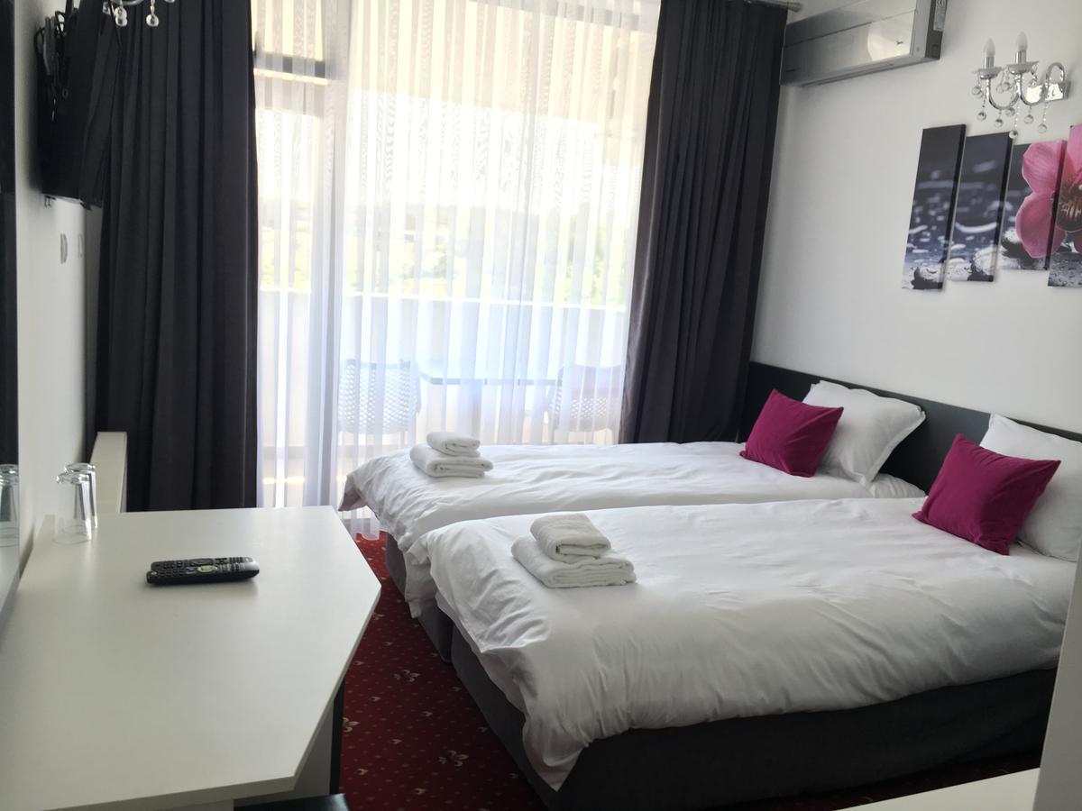 Hotel Aqua Κάρτζαλι Εξωτερικό φωτογραφία